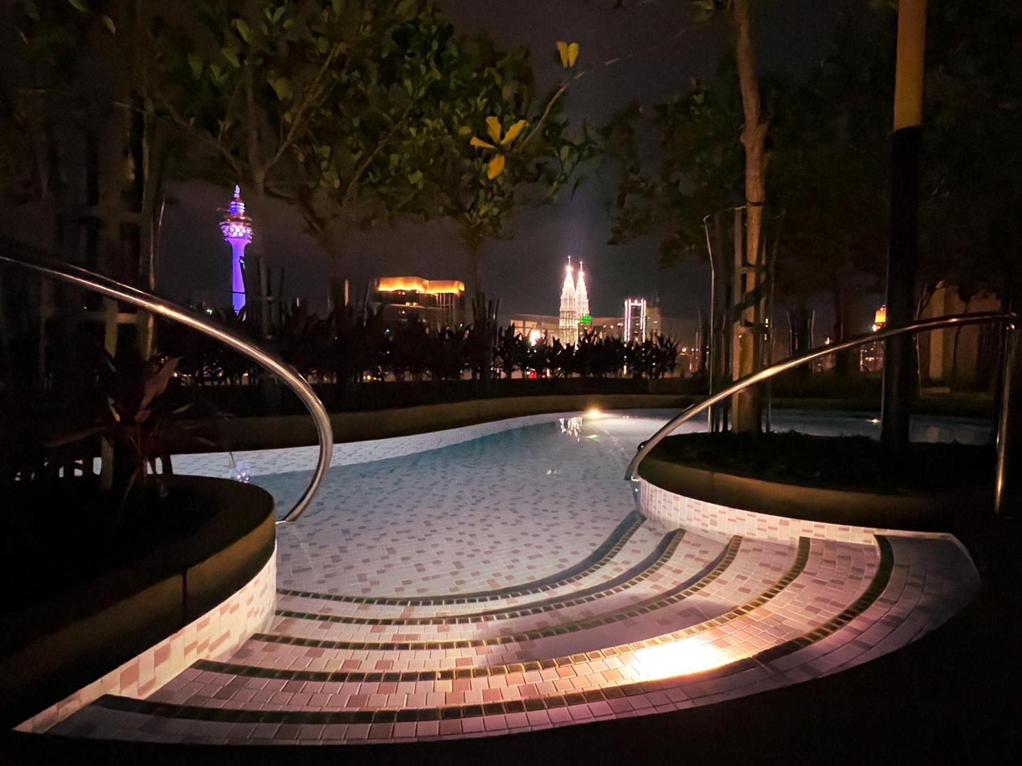The Robertson By Tenang Homes Kuala Lumpur Exterior foto